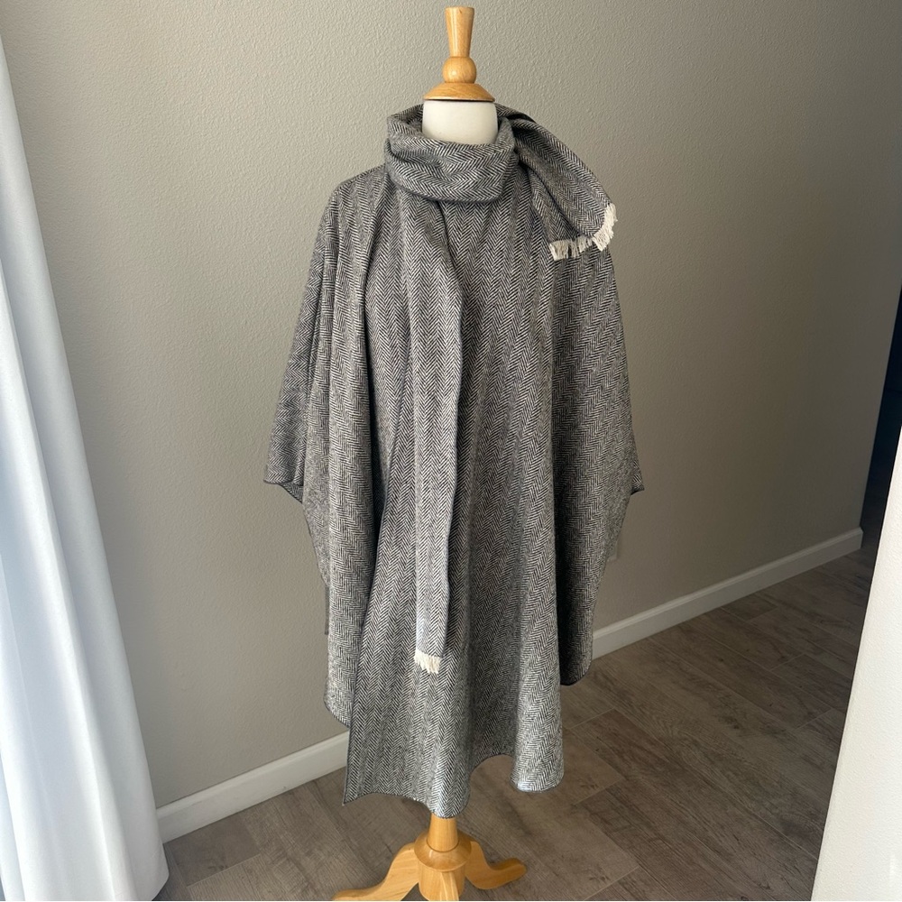 Vintage Union Made Herringbone Cape Shawl with attached Scarf